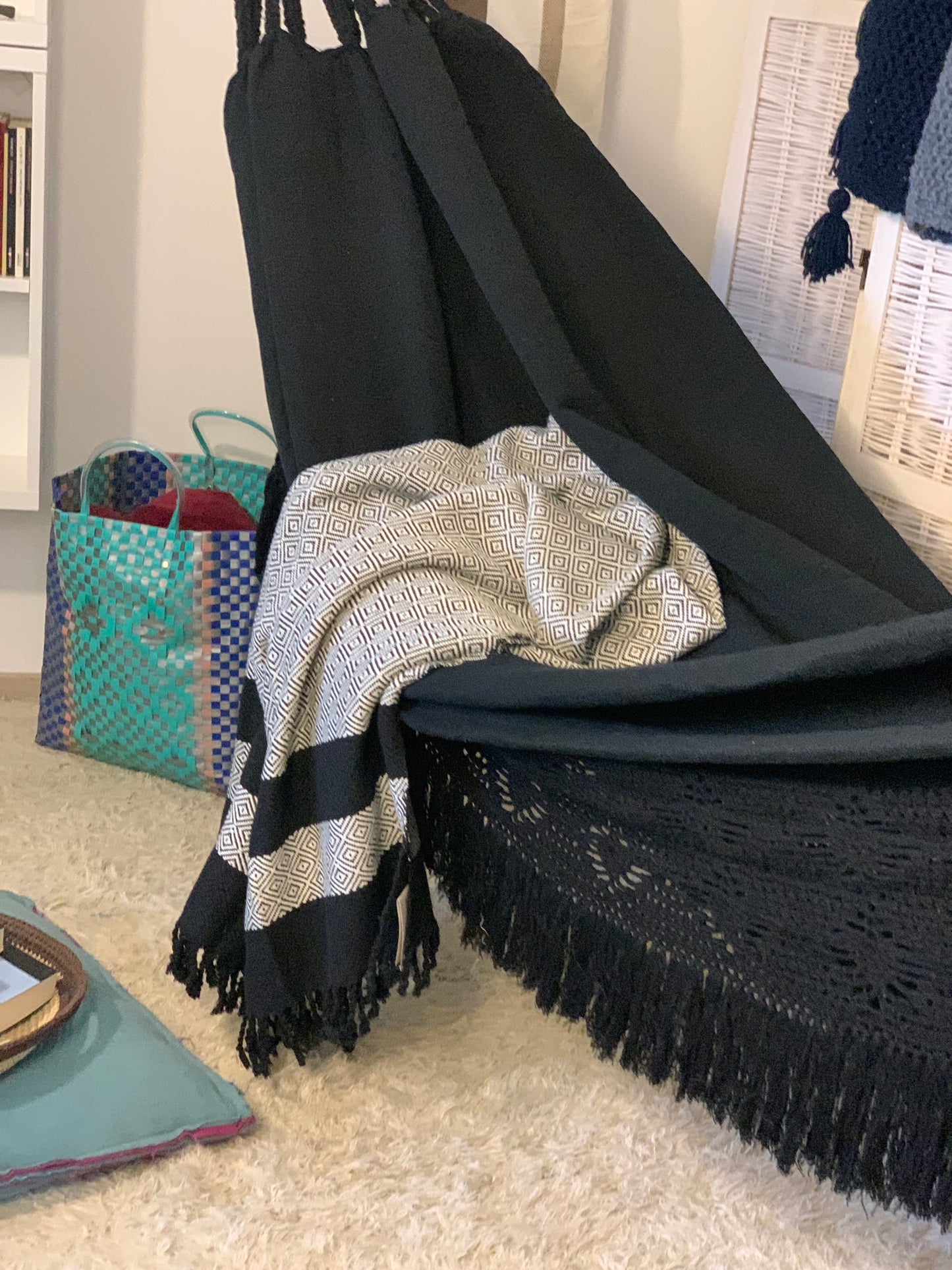 Hammock "Crochet", Black, Bogotá, Size 3.60 x 1.60