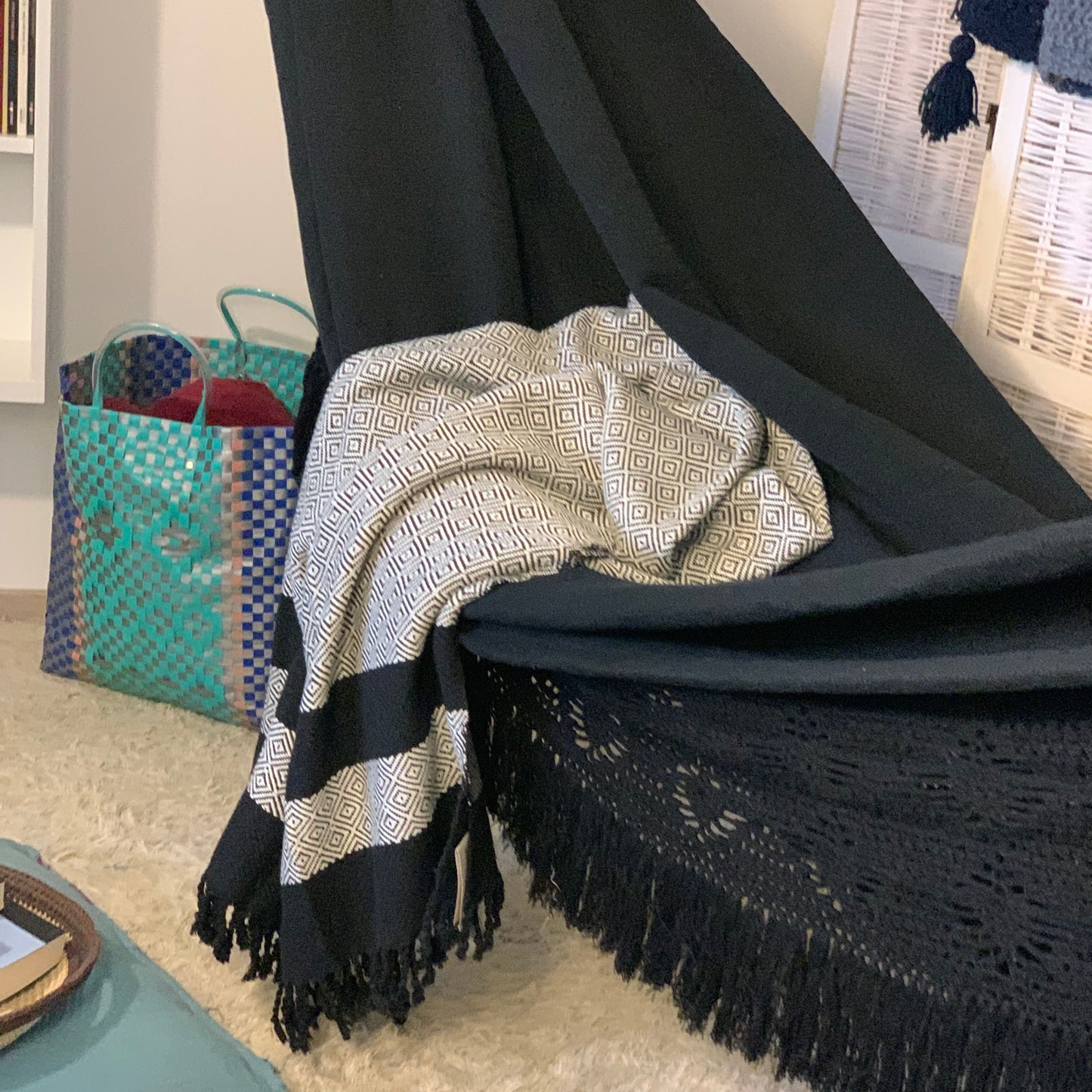 Amaca "Crochet", Nera, Bogotá, Misura 3,60 x 1,60