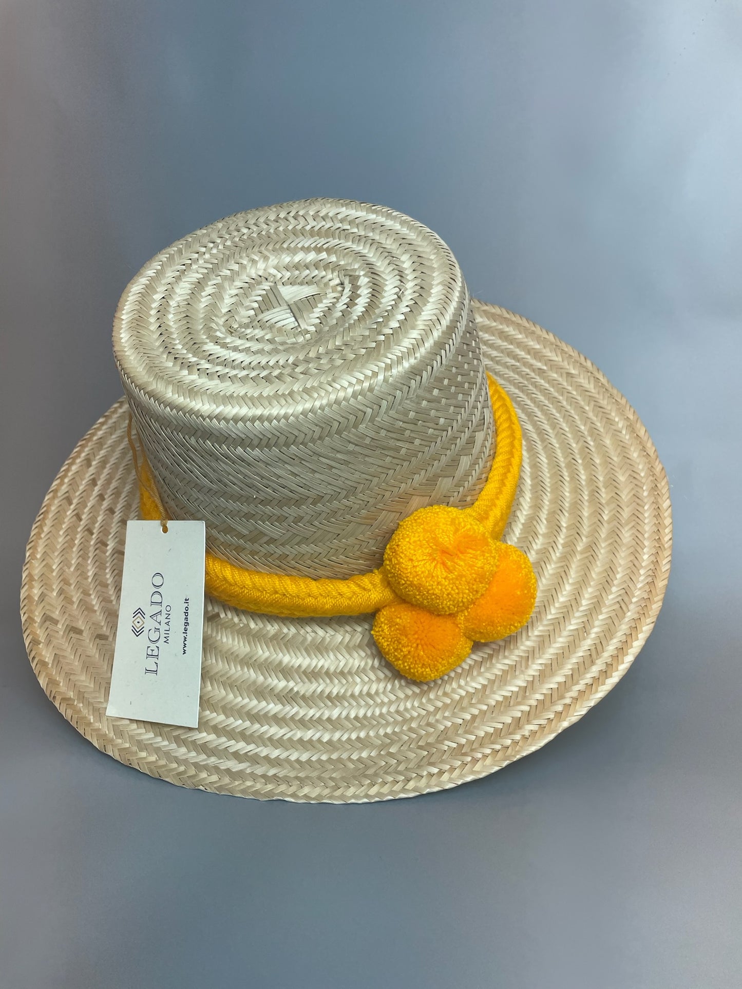 Cappello Wayuù in Palma di Mawisa, fatto a mano, nastro in cotone misto.