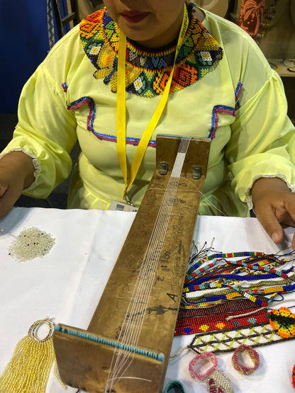 Collana Artigianale Embera Lungha in Perline di Vetro - Design Tradizionale e Anallergico