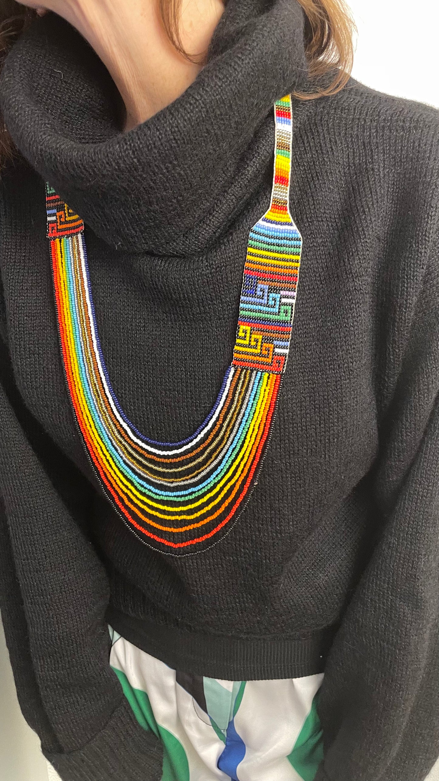 Collana Artigianale Embera Lungha in Perline di Vetro - Design Tradizionale e Anallergico
