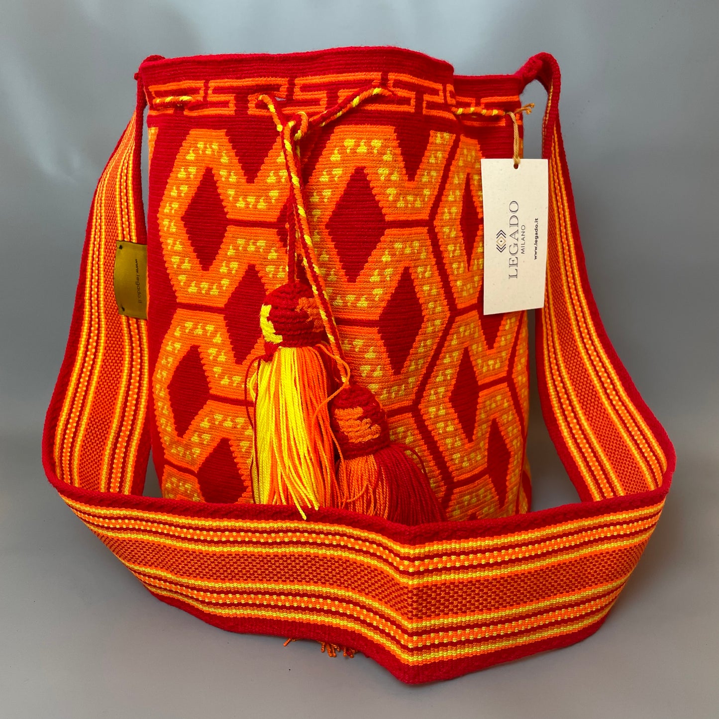 Borsa "Mochila Tradicional" Wayuù D.O.P, Tracolla, Tessuta a mano,  Misure +/- 29 x 22  cm