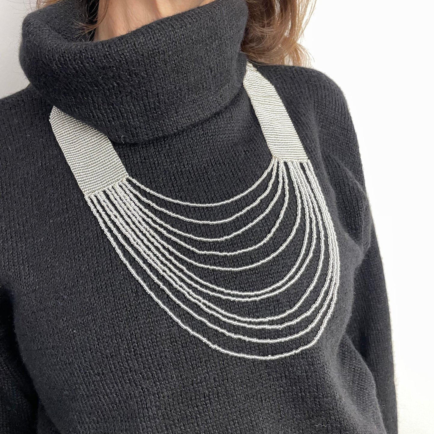 Collana Artigianale Embera Lungha in Perline di Vetro - Design Tradizionale e Anallergico