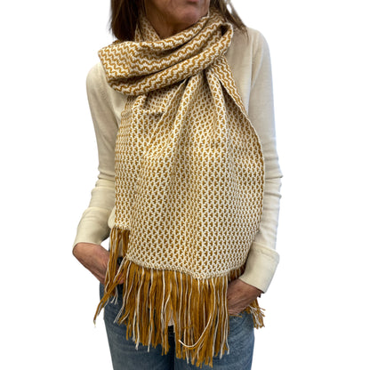 Hand-Woven Peruvian Alpaca Scarf - Natural Luxury