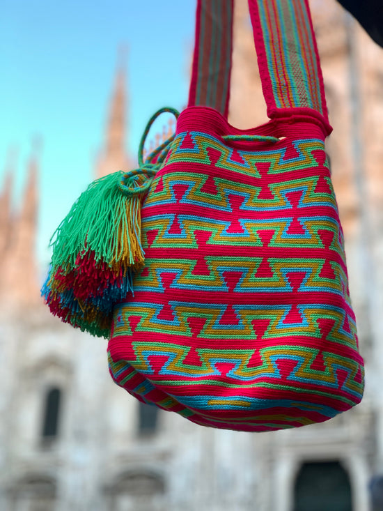 borsa mochila wayuu fatta a mano artigianato legado milano duomo