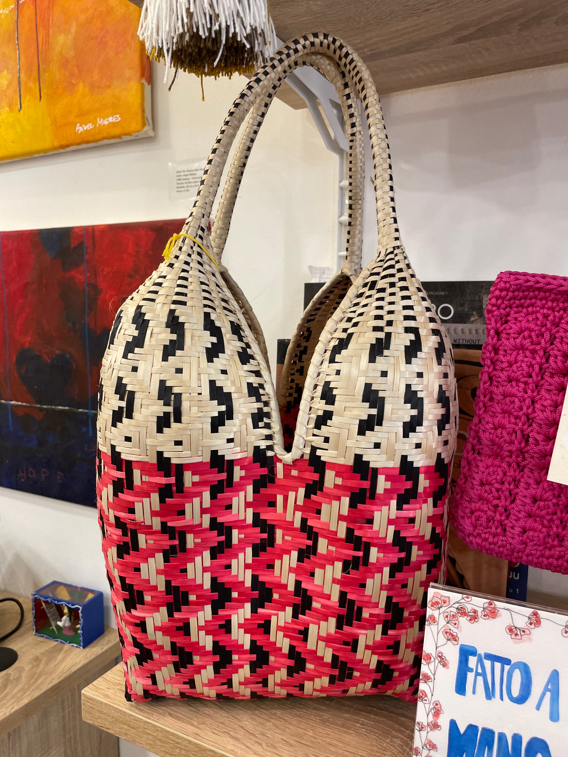 cesta vimini tessuta a mano tipo borsa da donna