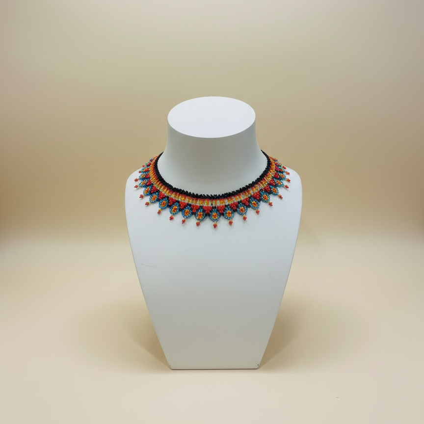 Collana Embera Media con perline di vetro telaio tradizionale artigianato colombiano