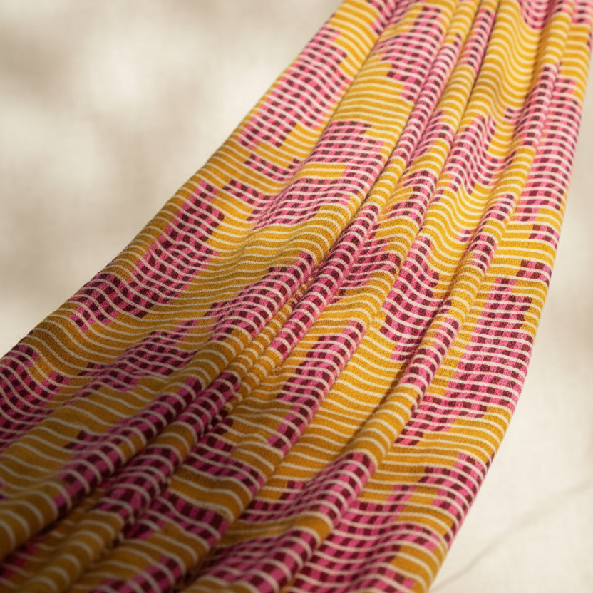 Dettaglio tessuto Wayuù tecnica patuas artigianato tradizionale colombiano
Dettaglio tessuto Wayuù tecnica patuas artigianato tradizionale colombiano